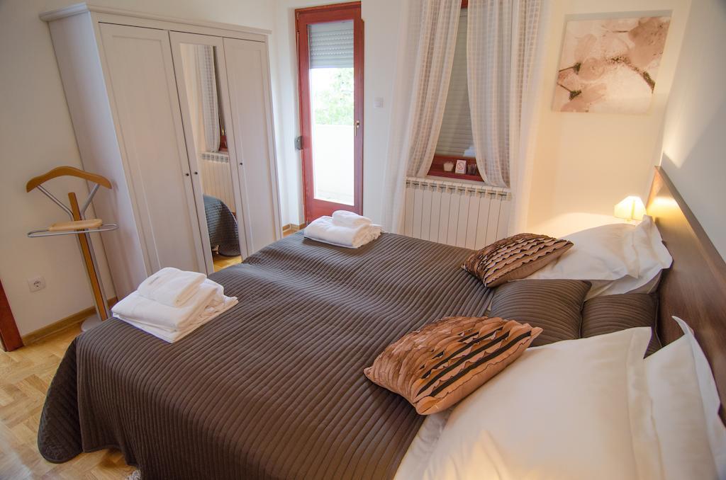 Apartments Biser Vrnjačka Banja Kamer foto
